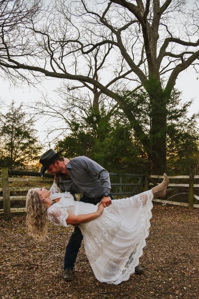 The Wedding Website of Kaelie Jewell and Sam Laneri