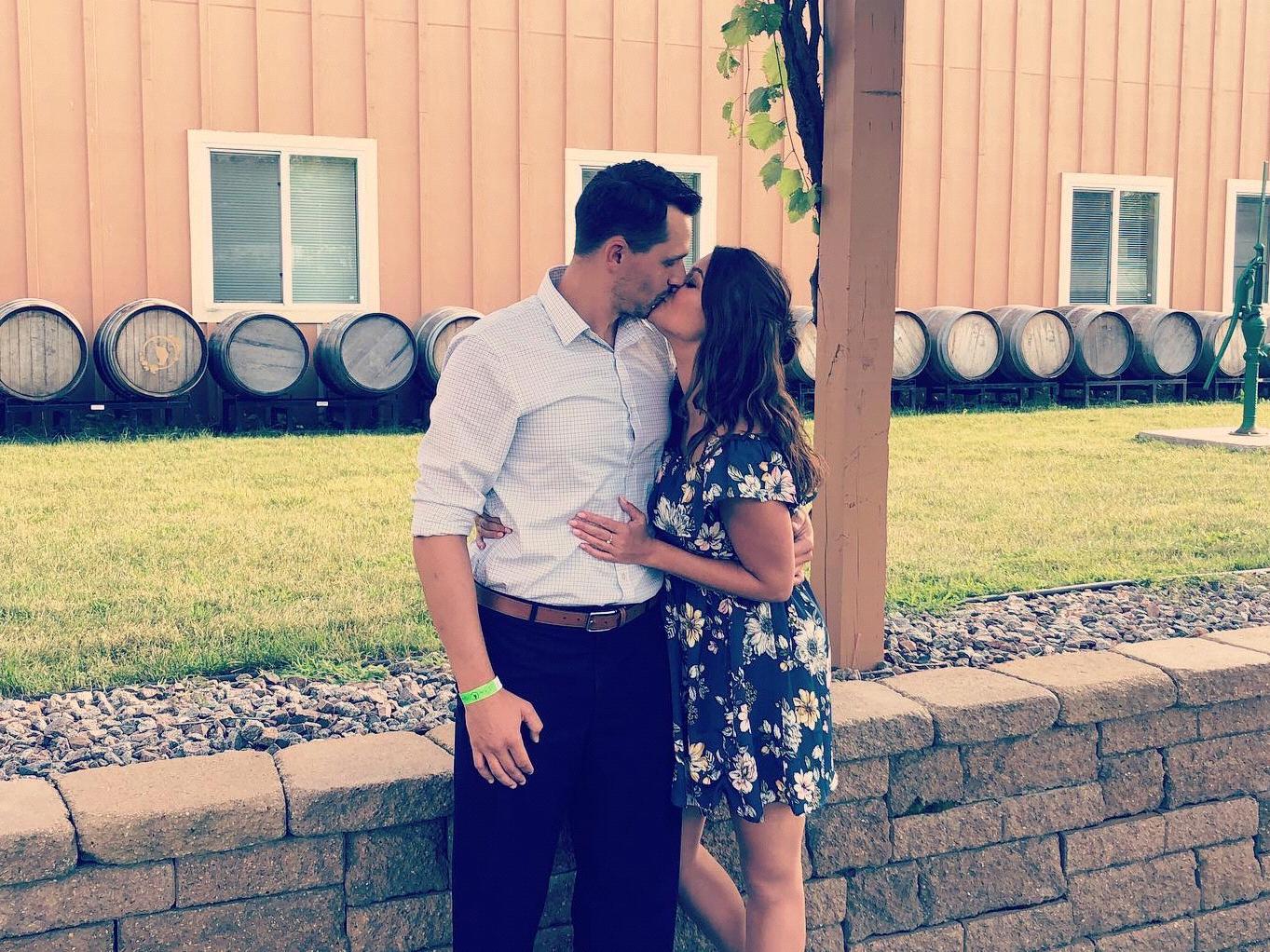 The Wedding Website of Nicole Kobbe and Kent Koch