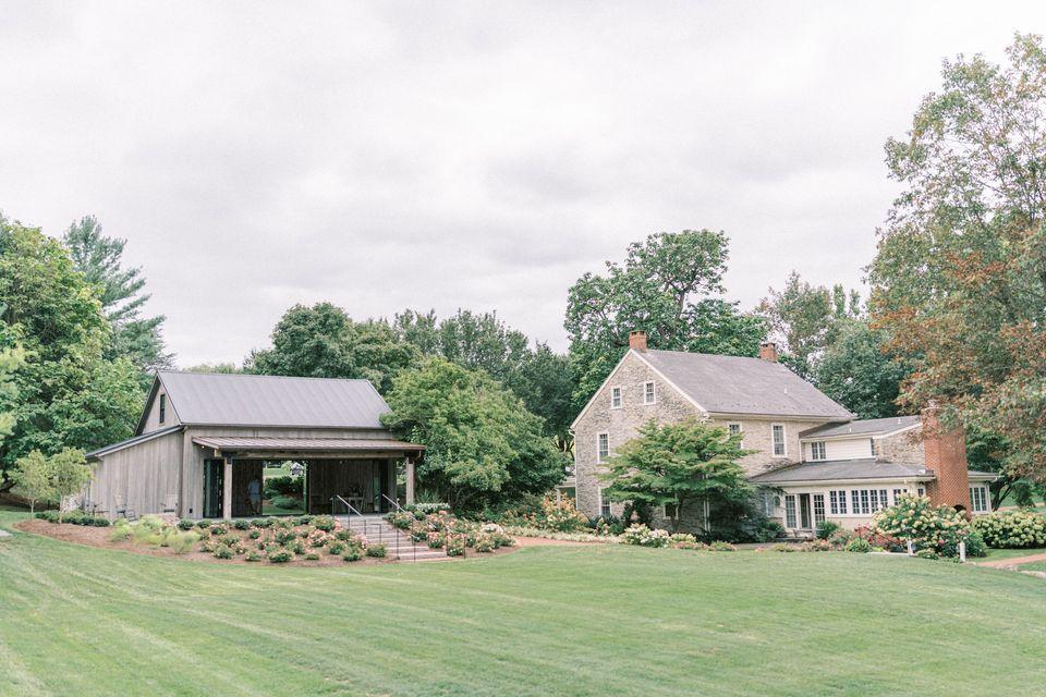 The Wedding Website of Victoria Clery and Fraser Hards