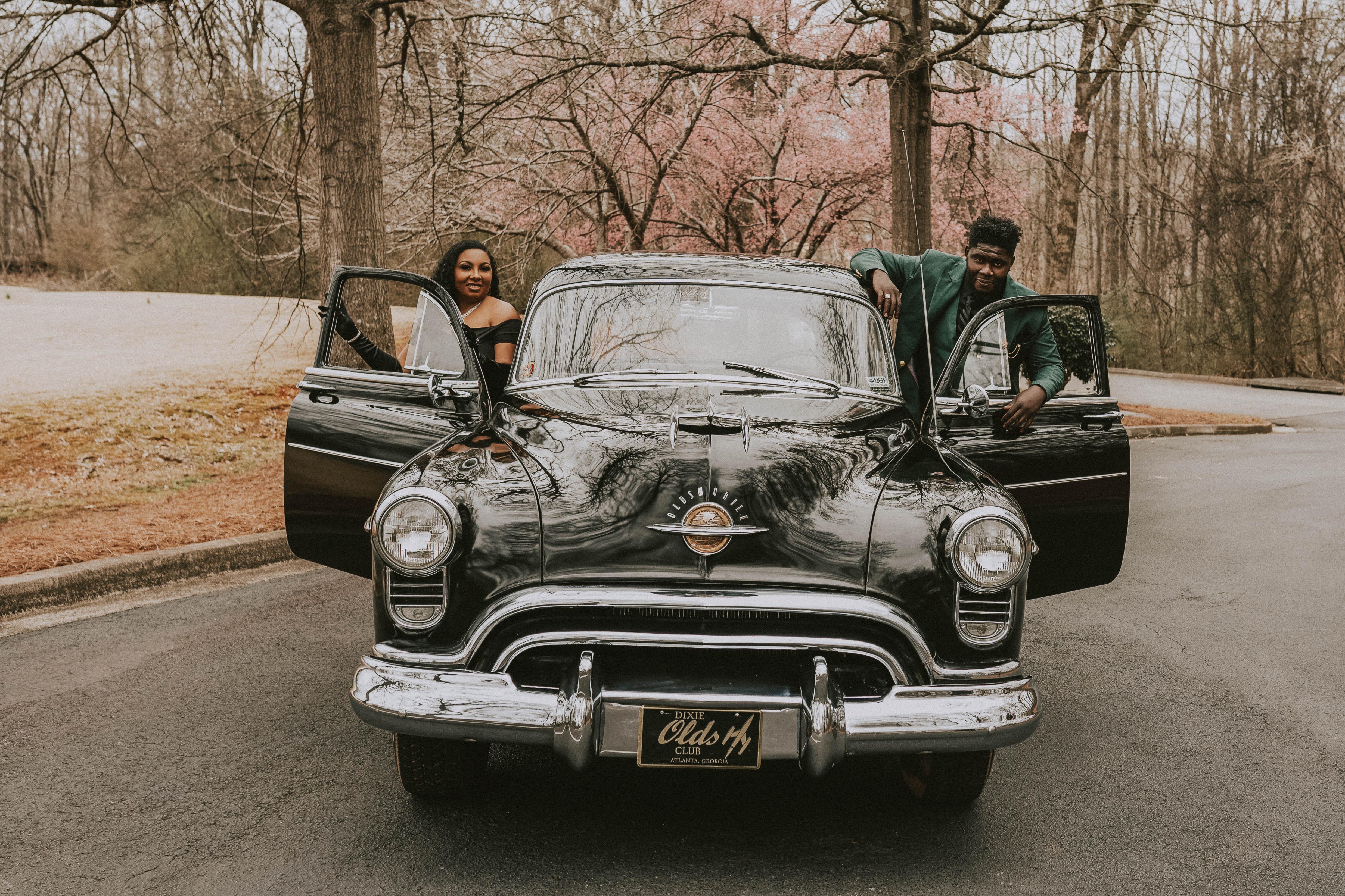 The Wedding Website of Dominique Woods and Chadrick Miller