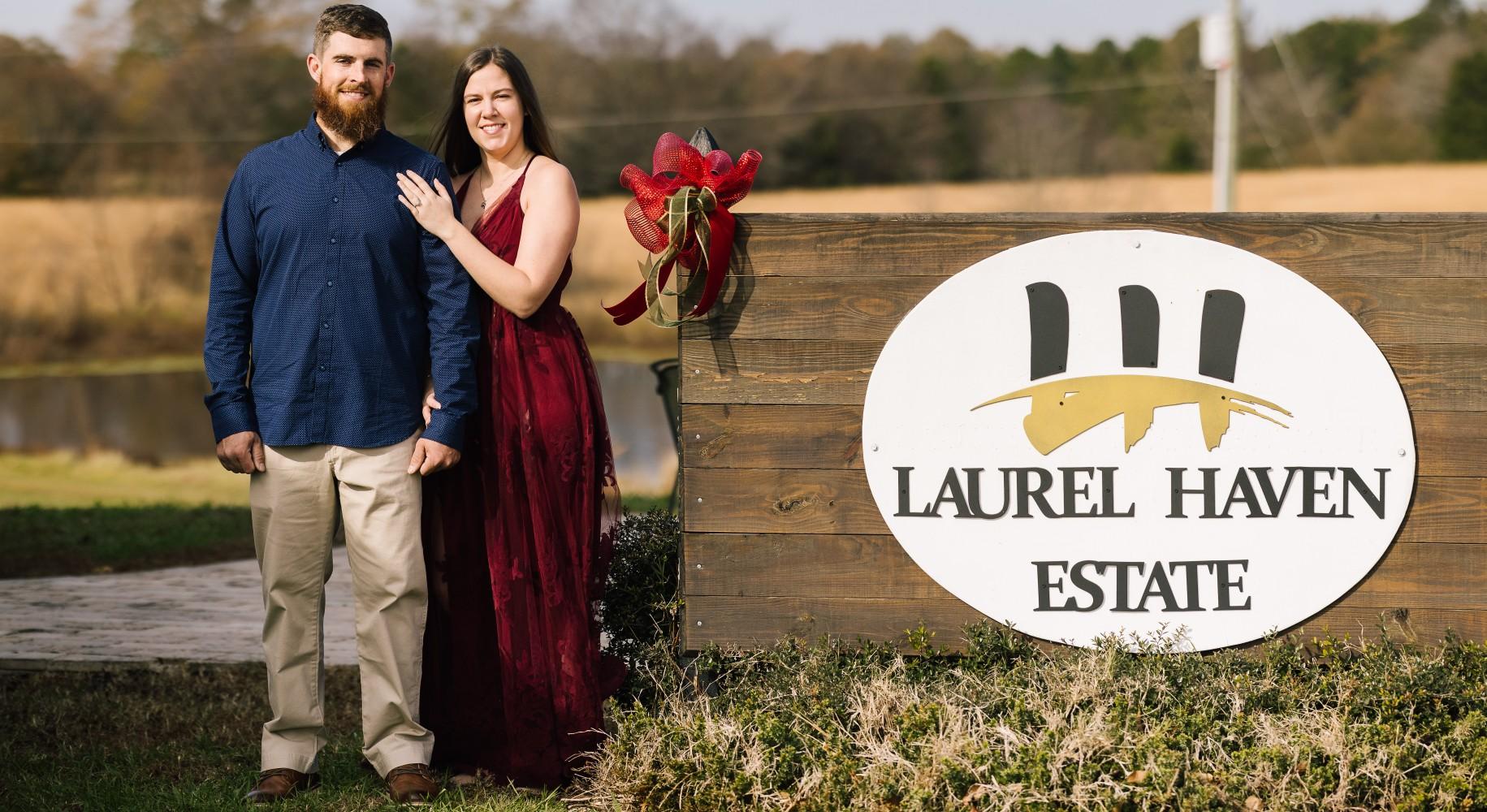 The Wedding Website of Lacey Sowell and Tyler Darnell