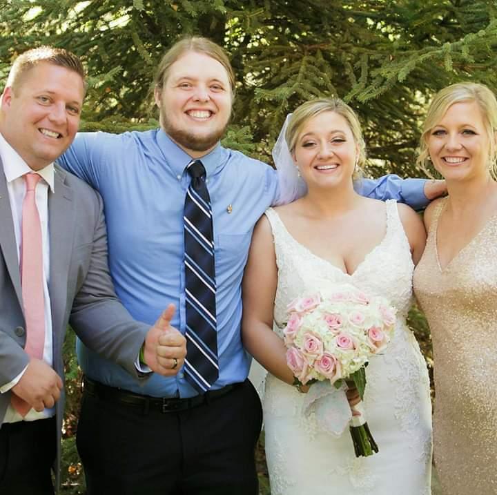 Groom with his siblings. Greg, Colton, Hillari, and Shannon