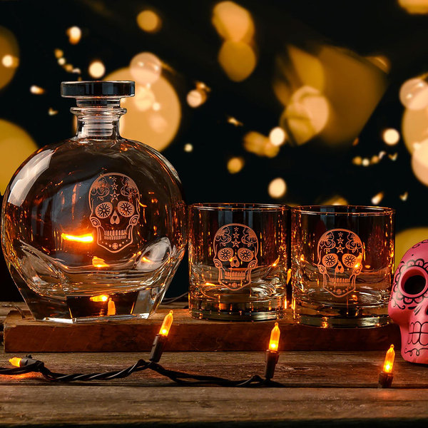 Rolf Glass Sugar Skull Whiskey Decanter - Thumbnail 4
