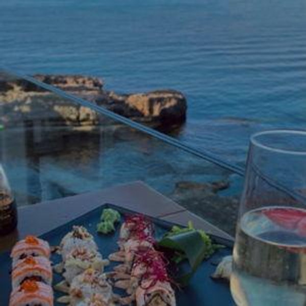 Honeymoon - Dinner For Two