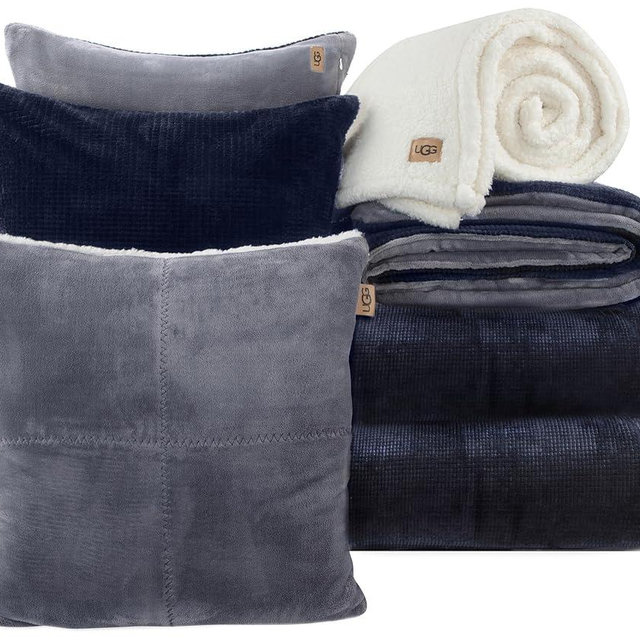 UGG 32534 Remina Full-Queen 5-Piece Comforter Set Luxurious Comforter and Two Shams with 18 x 18-inch Decorative Throw Pillow and 50 x 60-inch Throw Blanket, Full/Queen, Navy
