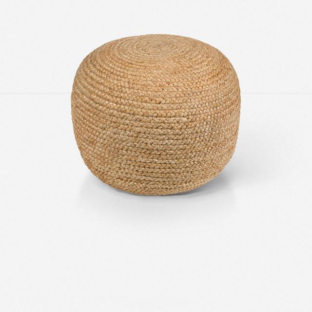 Meghan Pouf, Natural