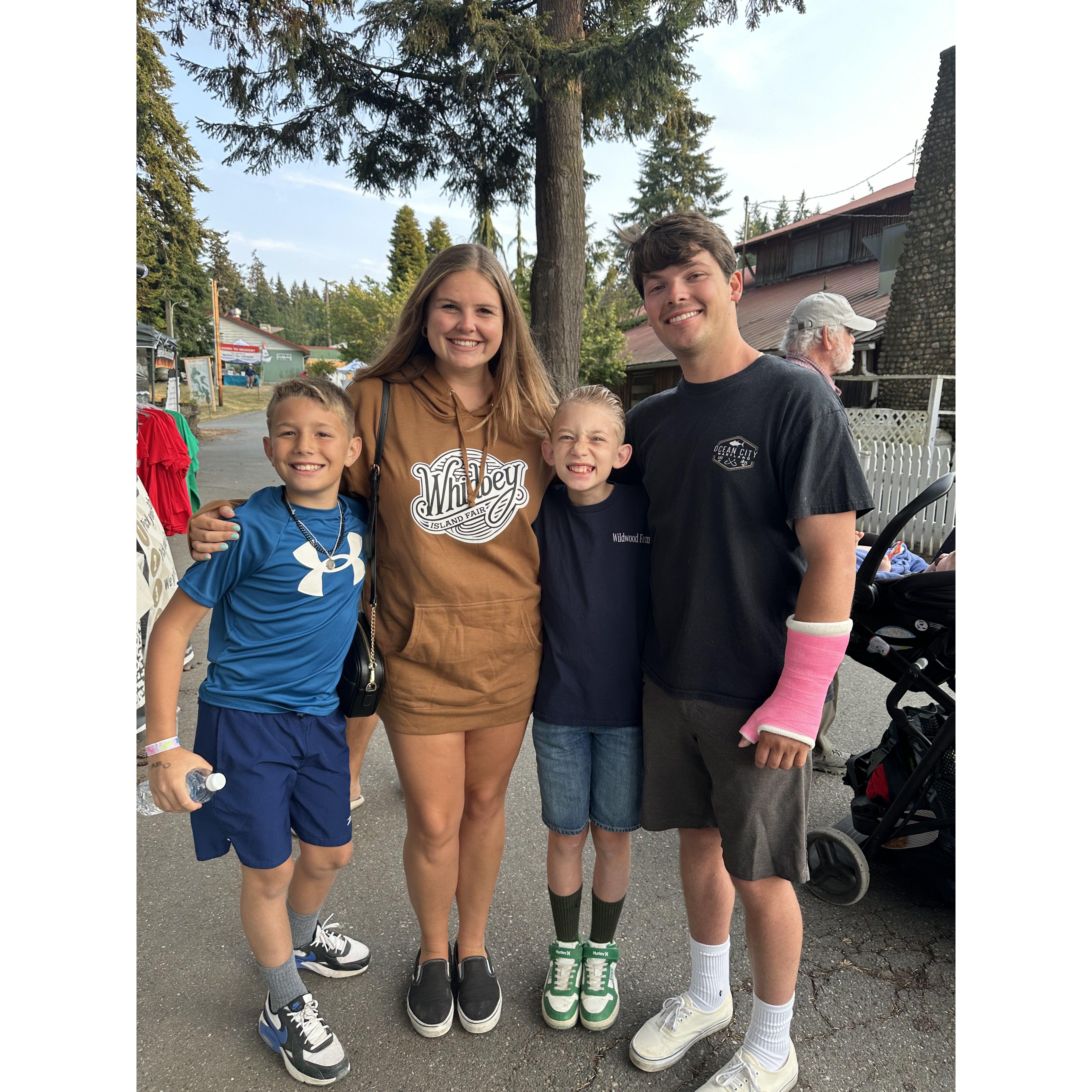 We love the Metcalf boys and Whidbey Island. G's cast brought to you by a broken wrist from motocross :(