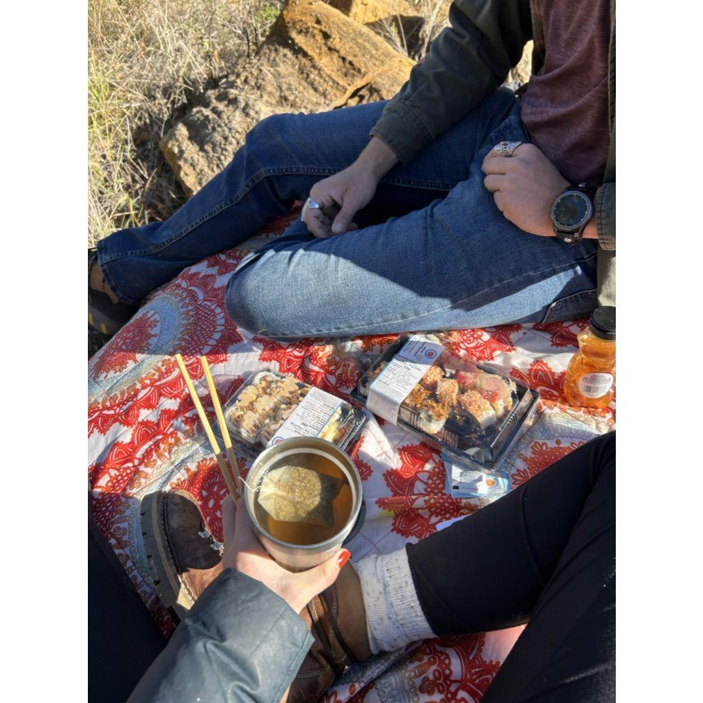 Third date hike & picnic