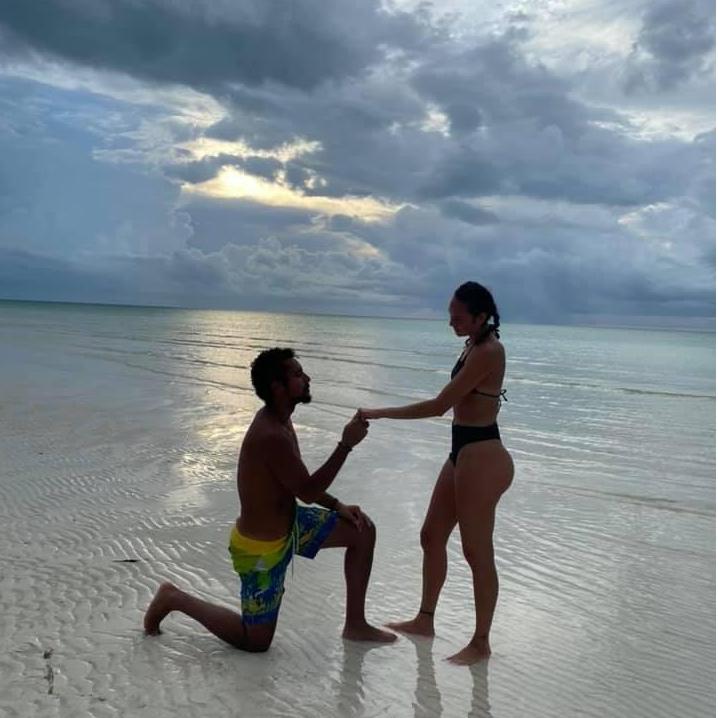 The magical moment when Martial proposed in Holbox.