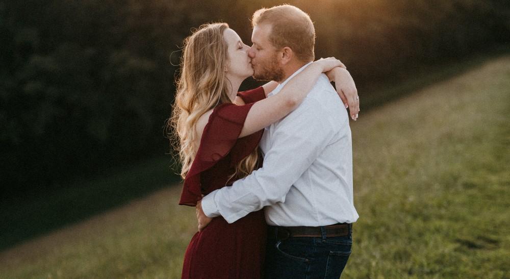 The Wedding Website of Sara Paris and Cody Grimes