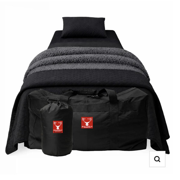 STATION TRAVELER (BED IN A DUFFEL)
