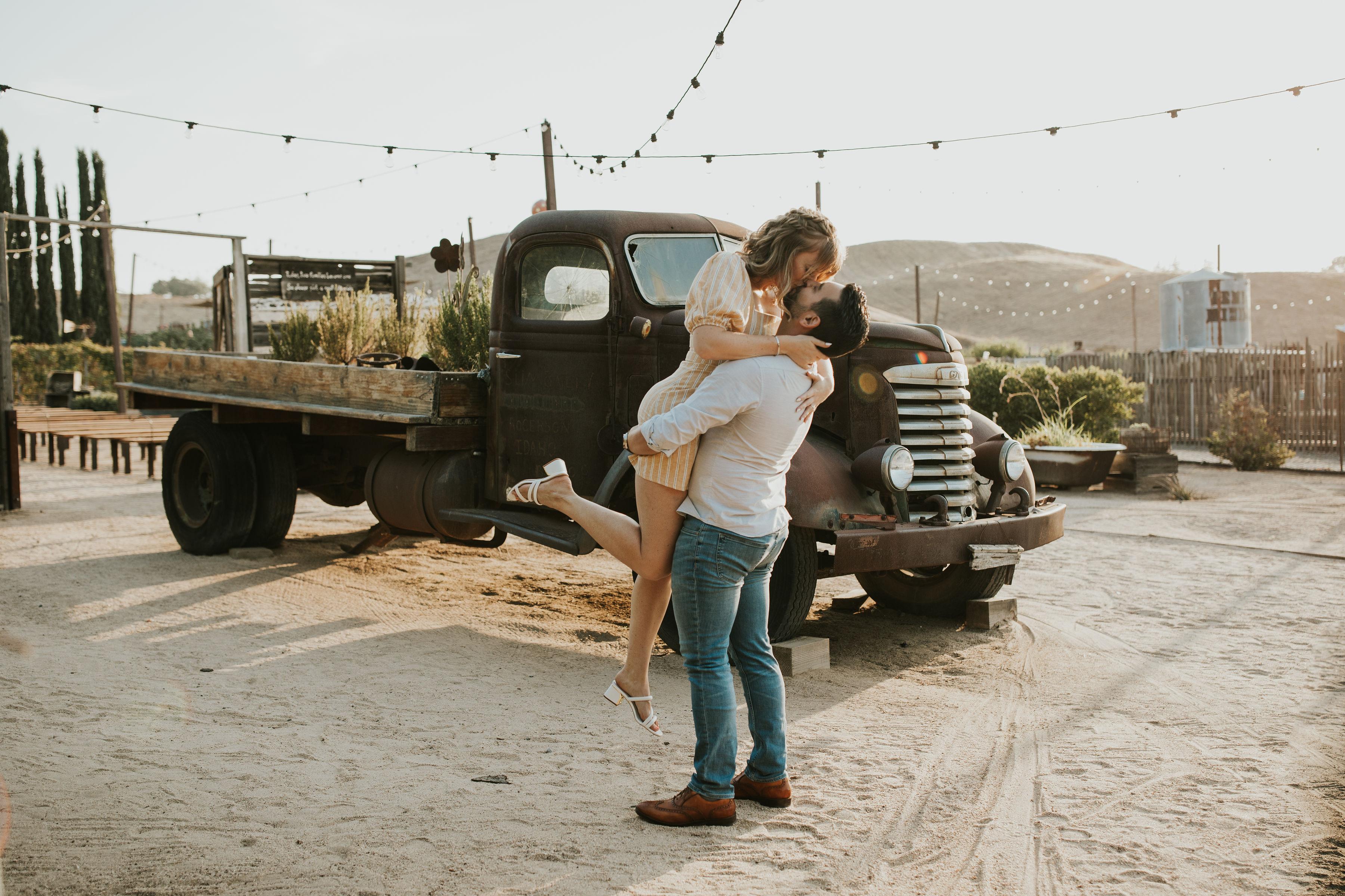 The Wedding Website of Danae Young and Eric Lagoeiro