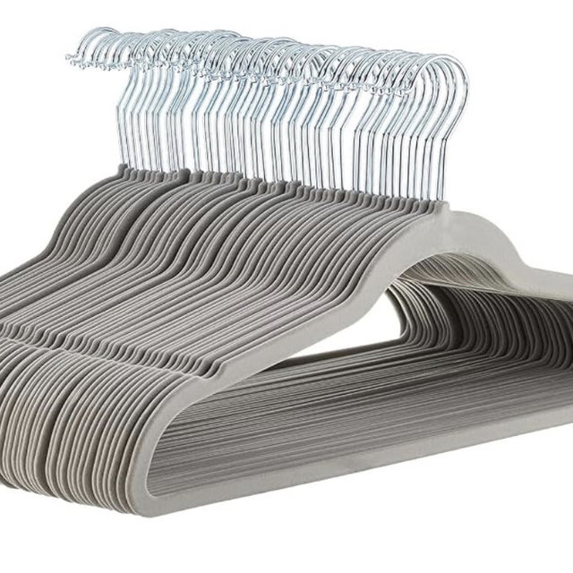 Slim Velvet Non-Slip Space Saving Suit Clothes Hangers, Closet Organizer, Gray/Silver, 50-Pack