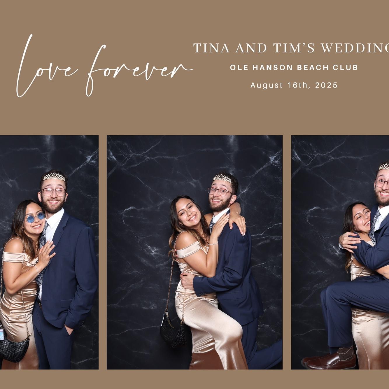 Absolutely loved this photo booth moment at Tim and Tina’s wedding (Aug 2025)
