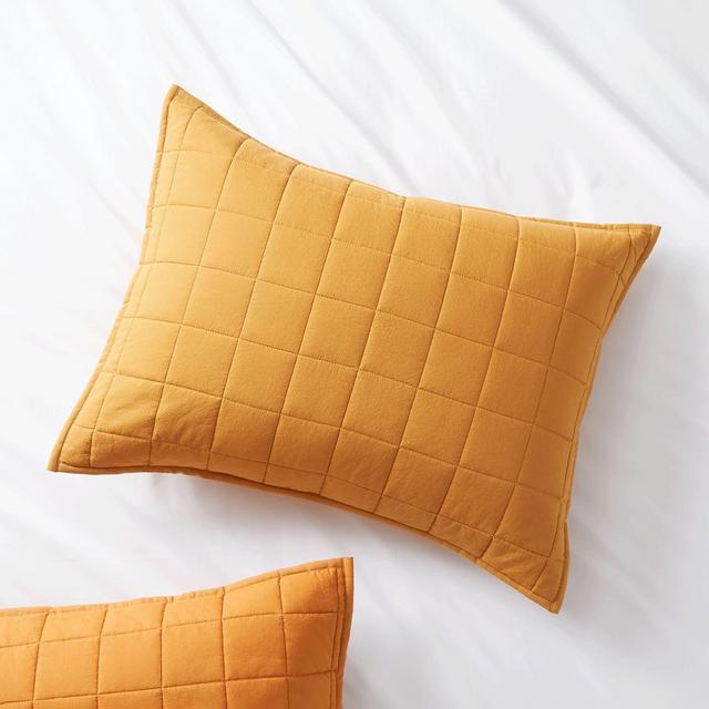 Mellow Amber Standard Quilted Sham