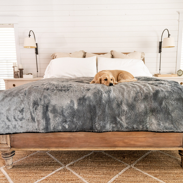 PupProtector™ Cool Comfort Waterproof Throw Blanket - Charcoal Grey