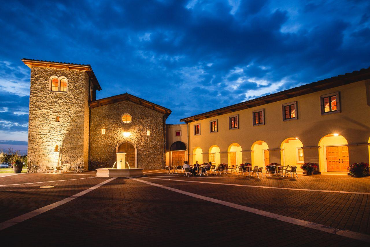 The Wedding Website of Jenna Goldsmith and Joe Hakeem