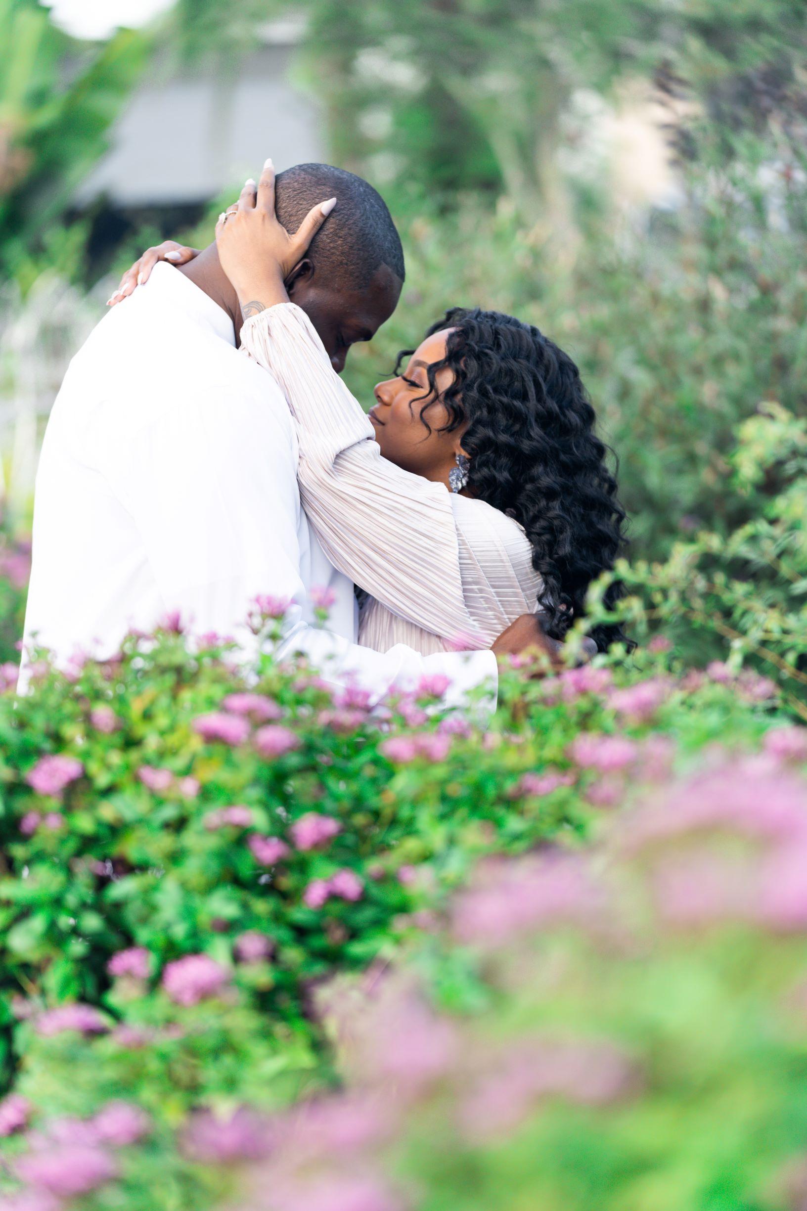 The Wedding Website of Raquel Tapia and Maurice Bell