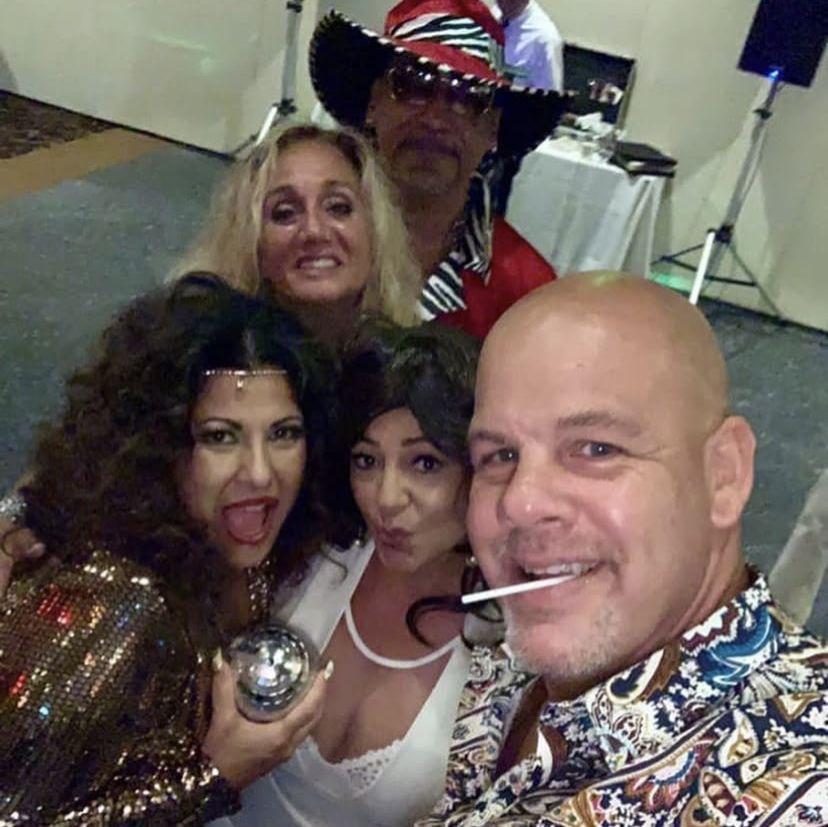 Jaclyn Smith meets Telly Savalas with friends!!!