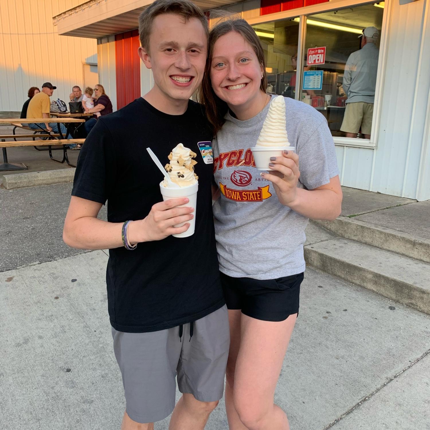Ice Cream at The Viking in Clear Lake!