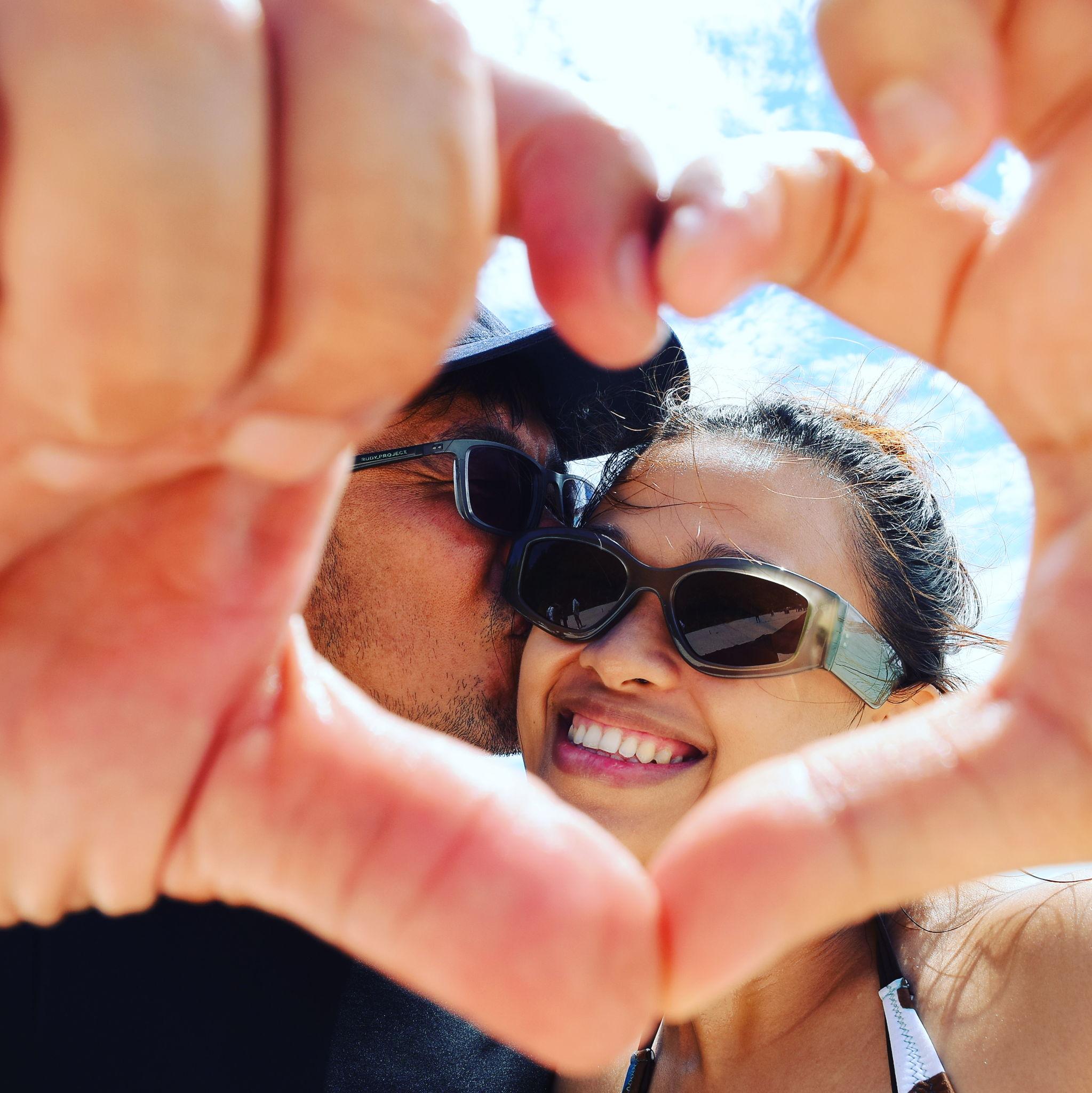 A day before Efren proposed to Monica. A freelance photographer approached us to do a photoshoot while we were island hopping. You know us, we don't like photoshoots...but we did it anyway.