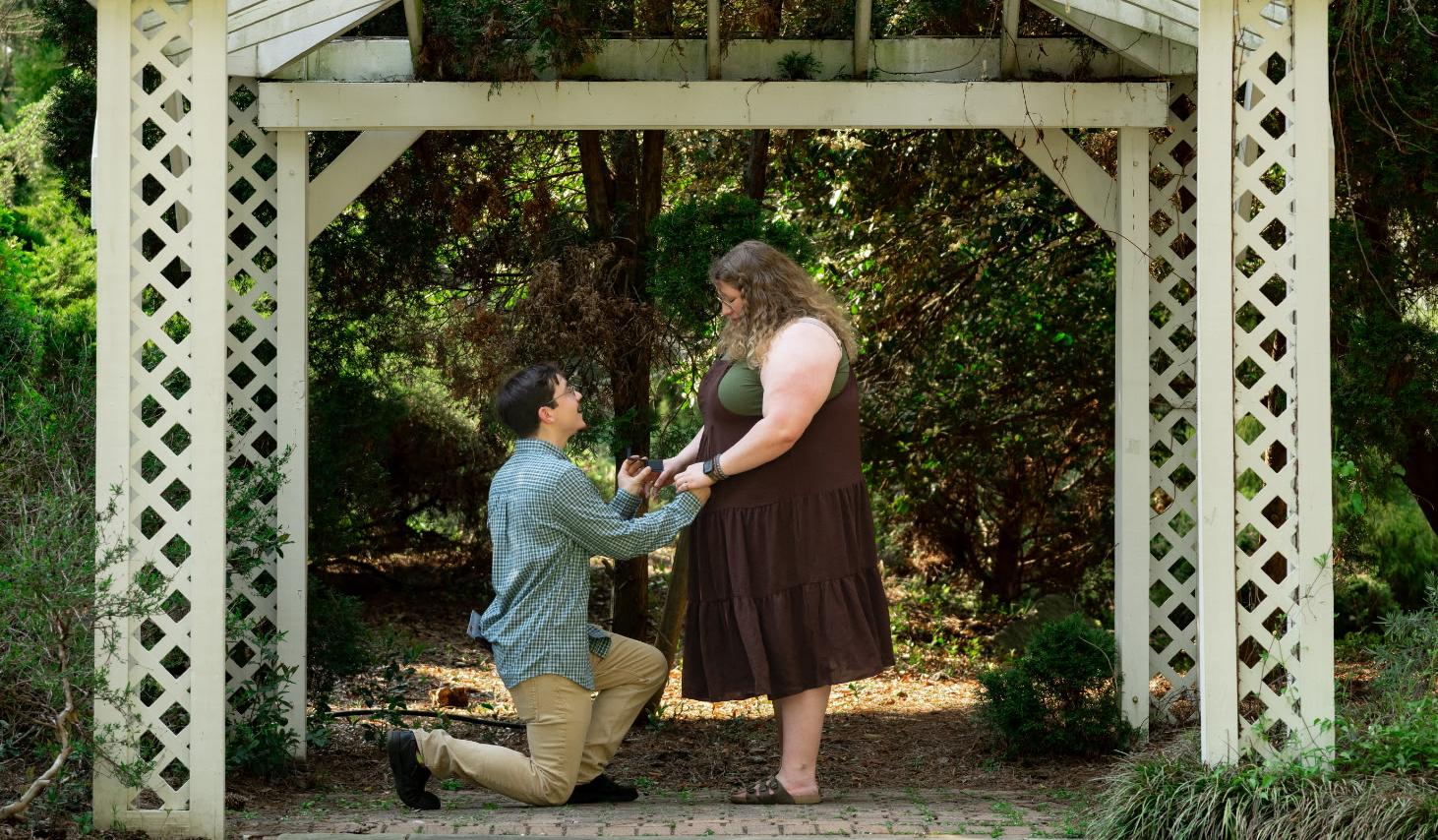 The Wedding Website of Helen Smith and Cameron Tillirson