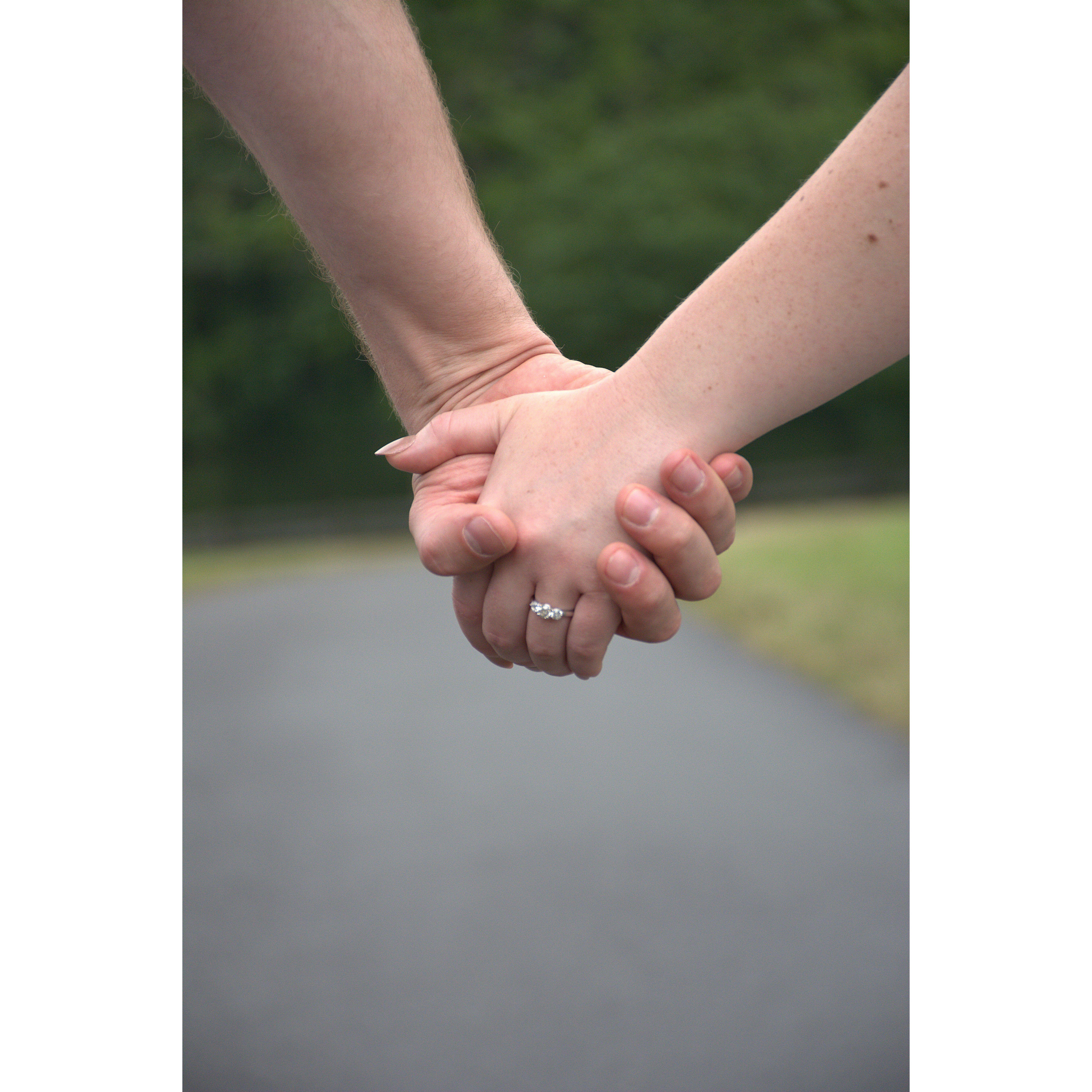 Engagement Photos 2025 by Caitlyn Mroz