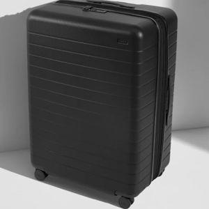 The Large Flex in Jet Black
