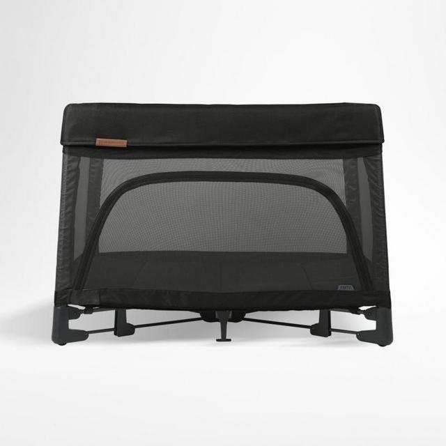 Play Yard/Portable Baby Crib