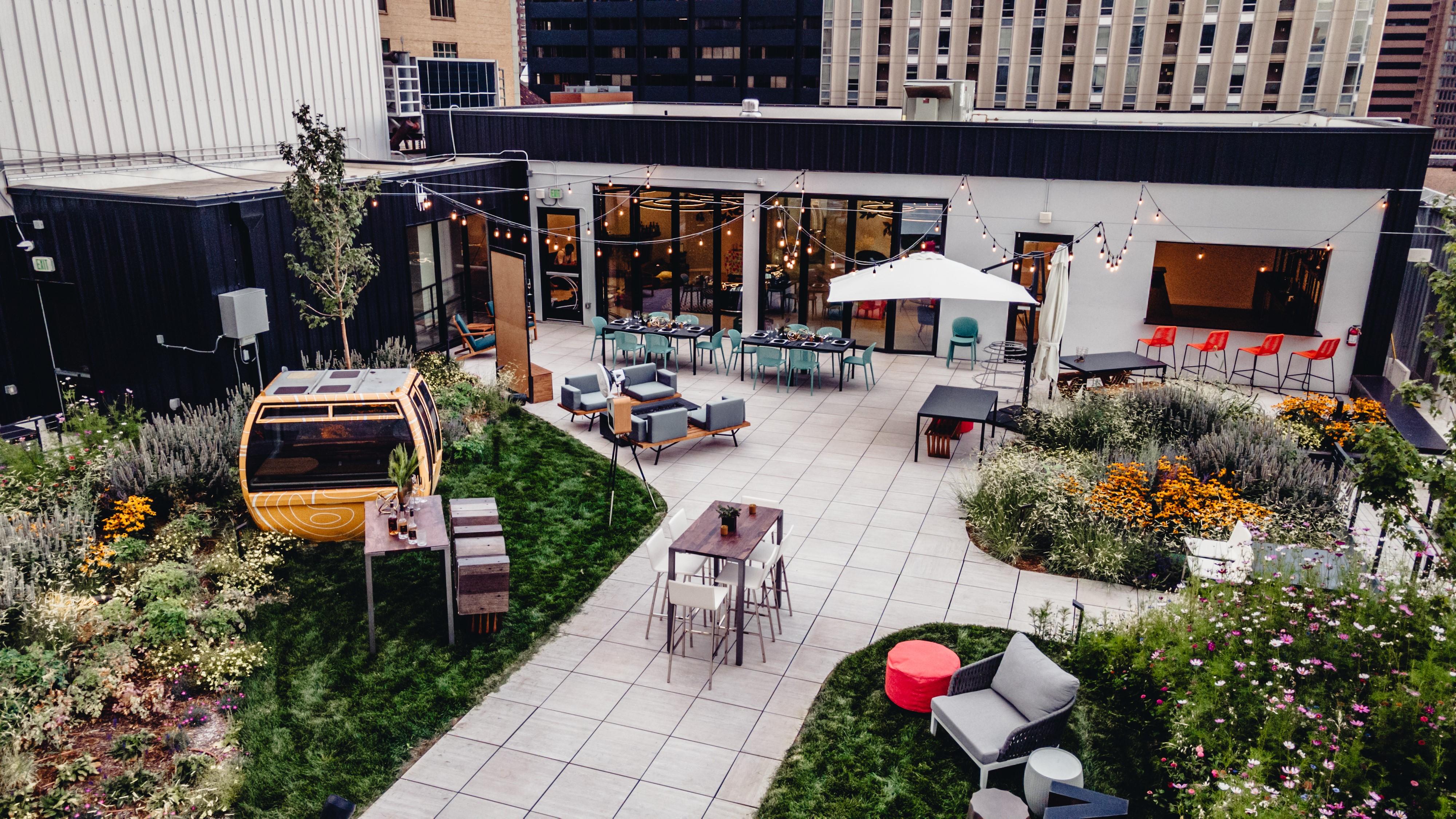 The Wedding Website of Bret Smith and Lo Trujillo