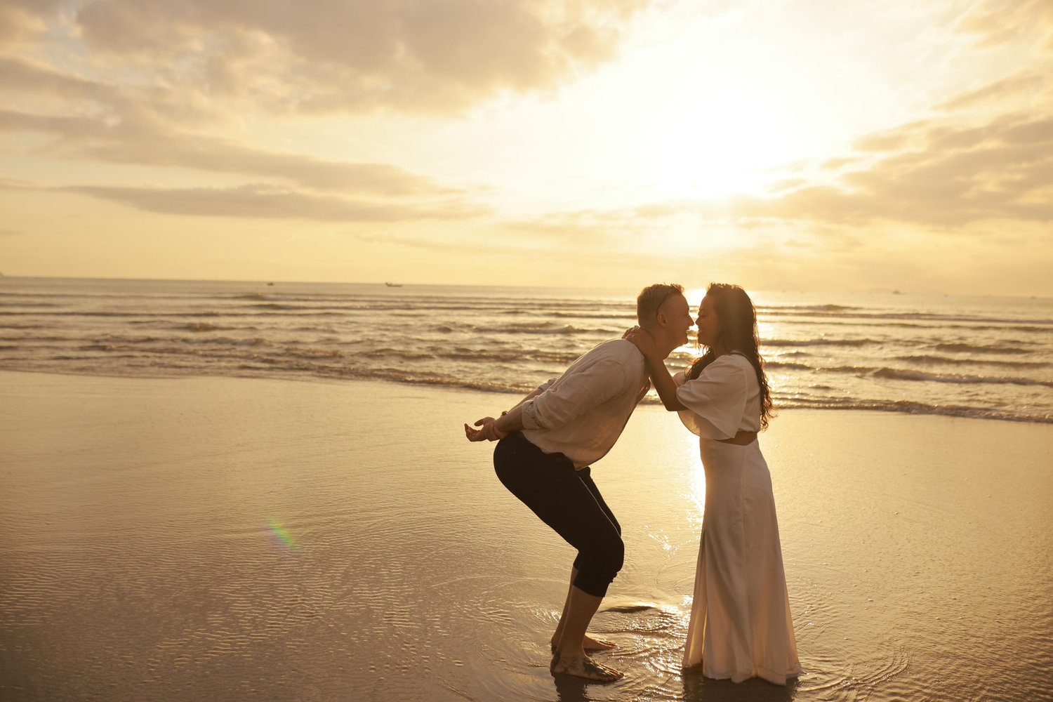 The Wedding Website of Dally Tram and Ben Farr