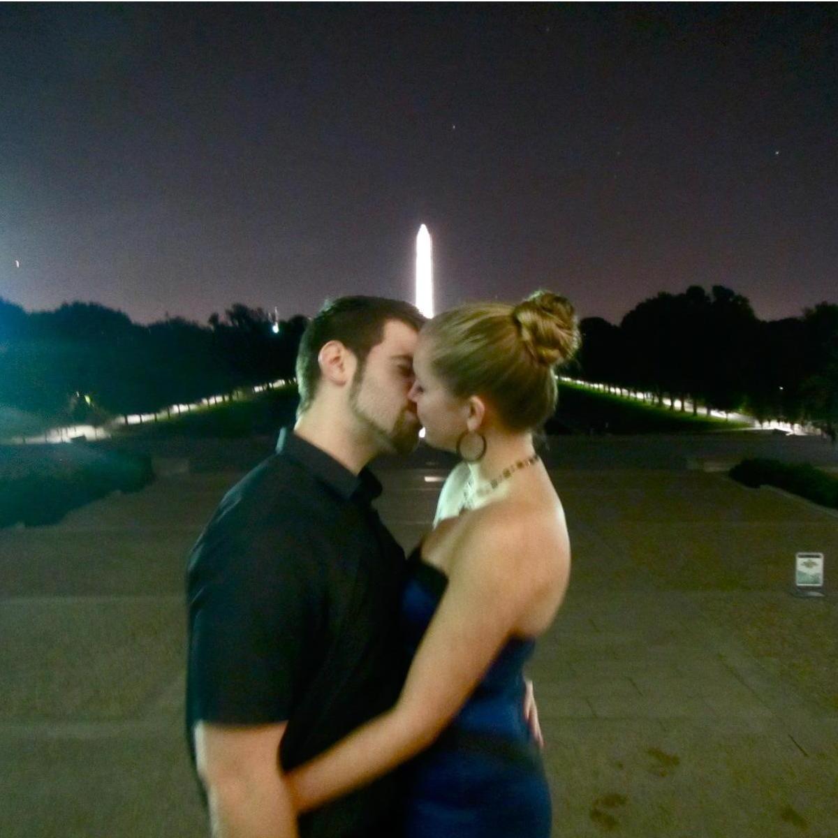 The Washington Monument at nighttime.
