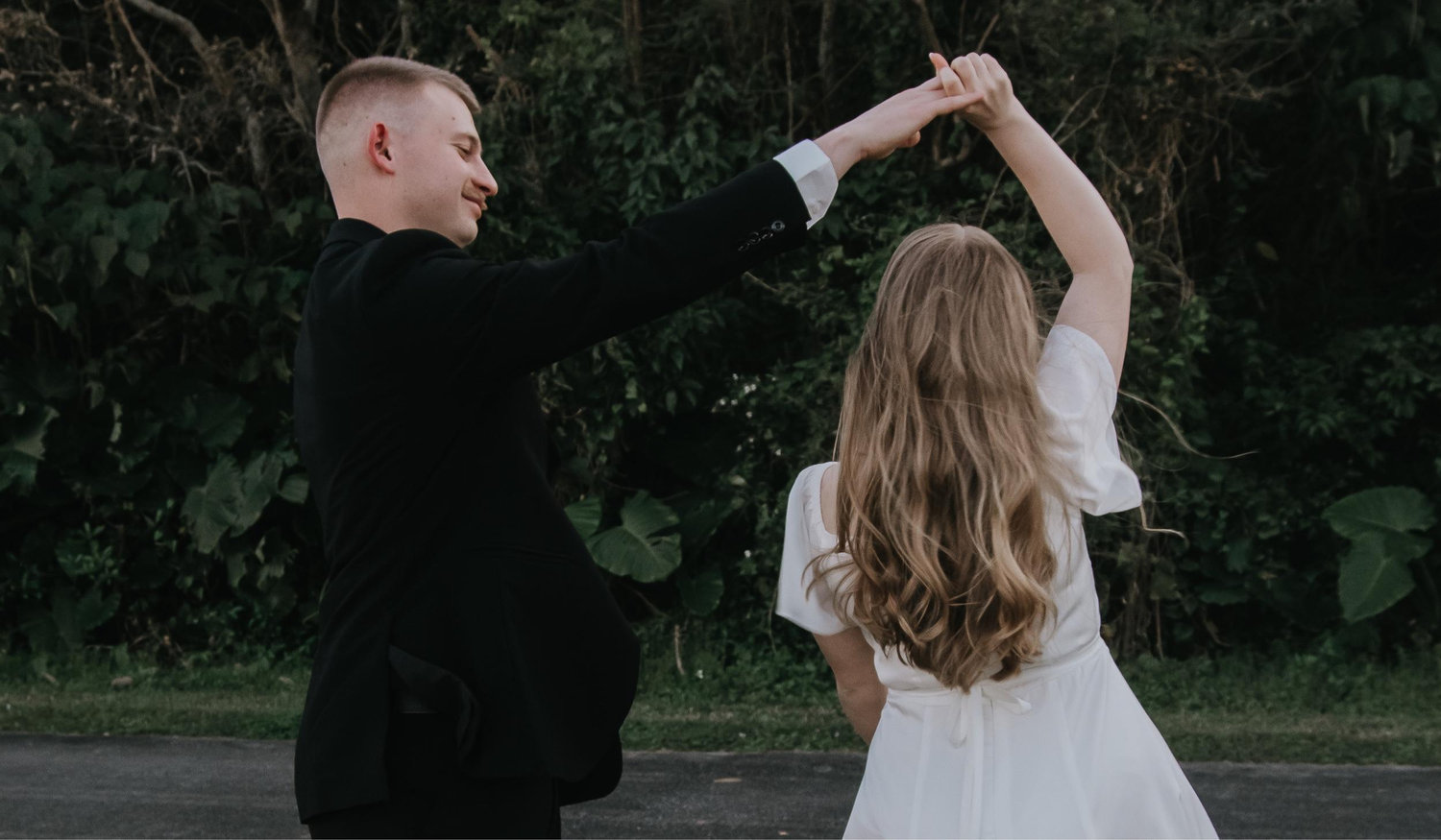 The Wedding Website of Anna Henry and Wyatt Kunk