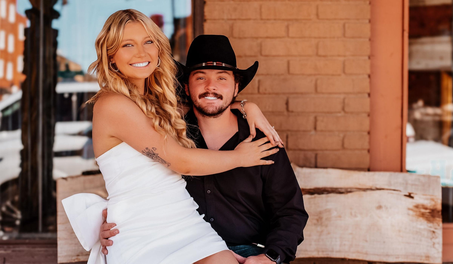 The Wedding Website of Carson Lunsford and Logan Hoedebeck