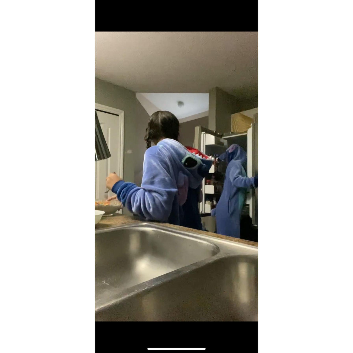Araiya and Niya during a power-outage