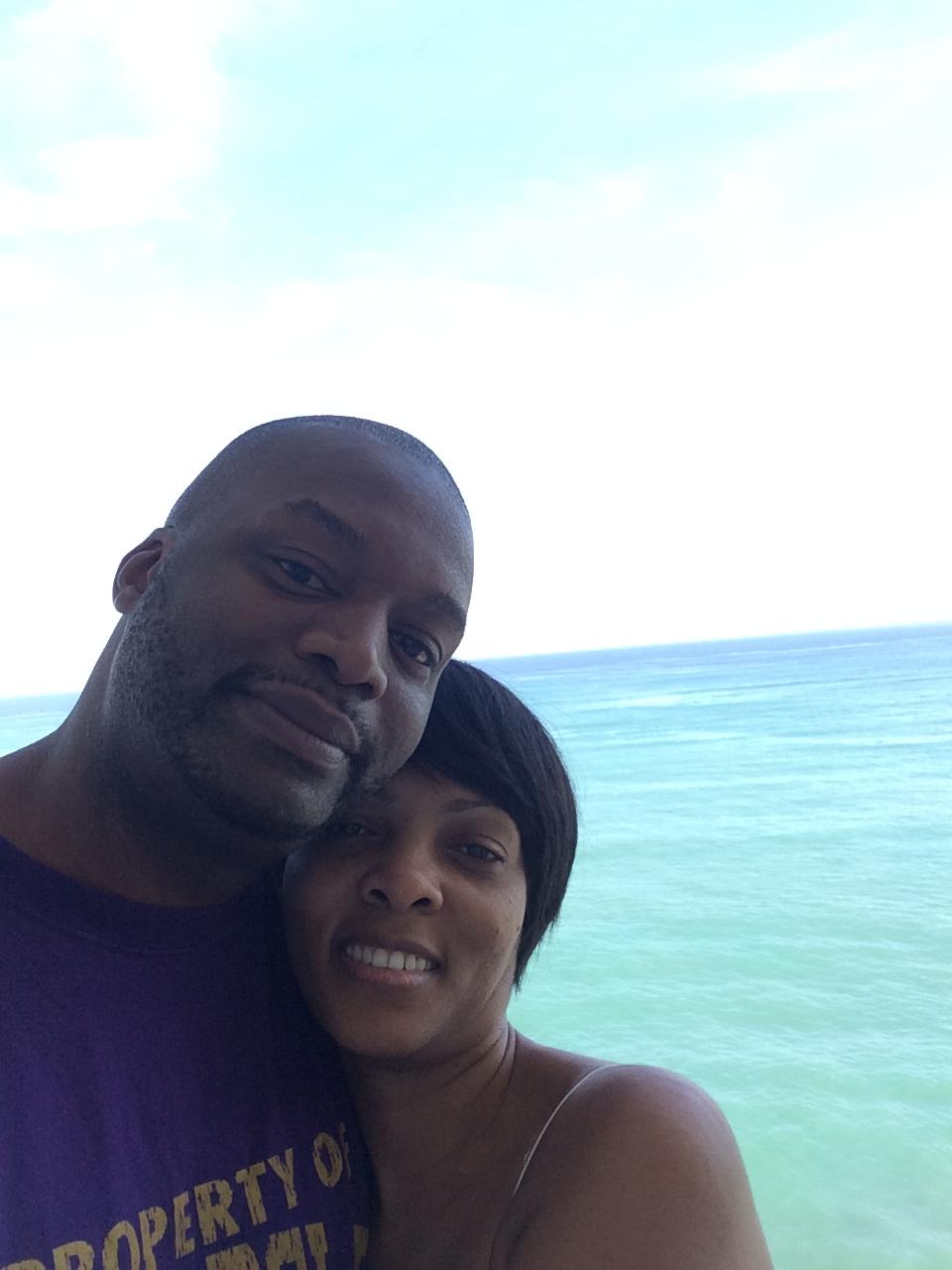 The Wedding Website of Fayshonda Cooks and Latif Taylor