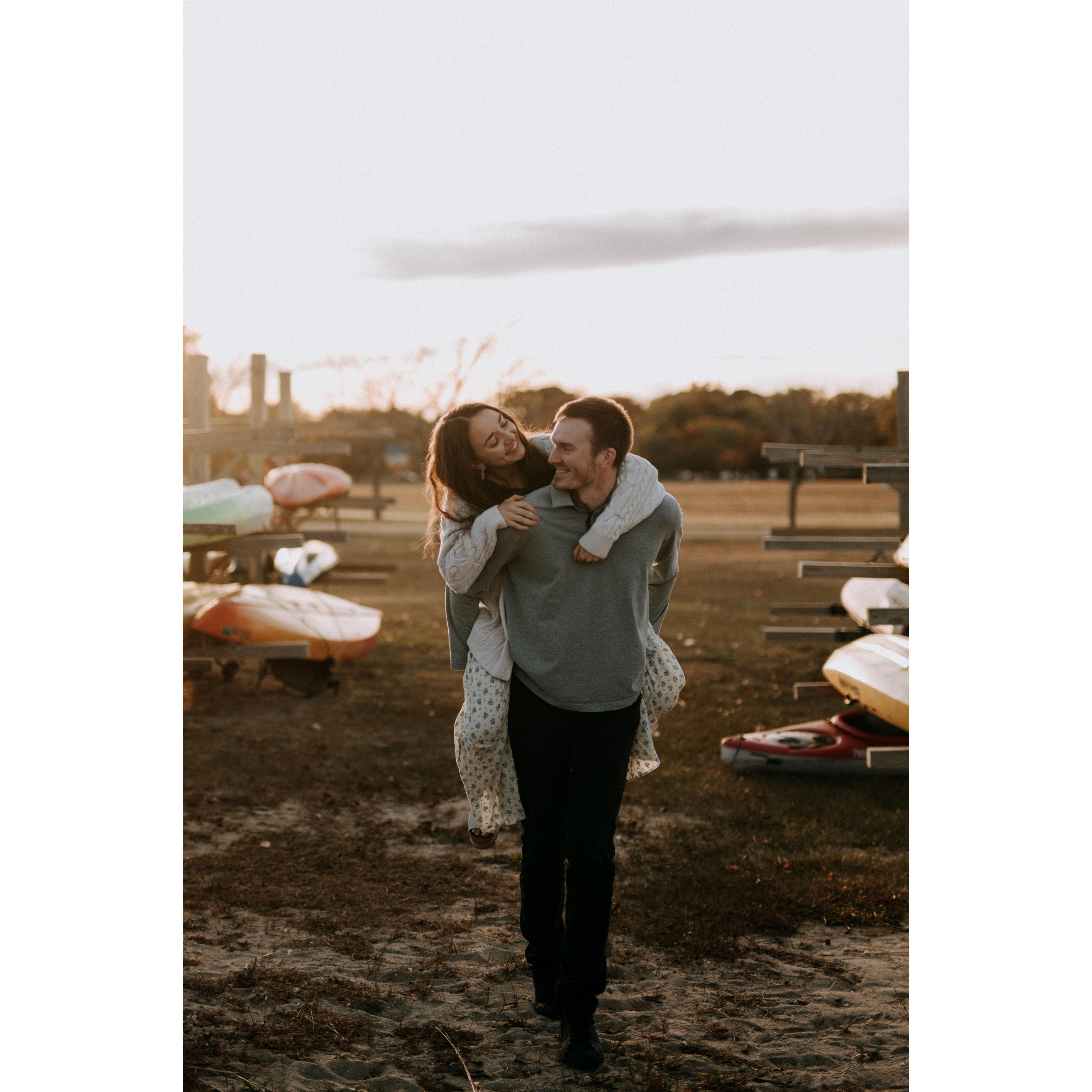 We originally joked about taking a pic with the conoes and our photographer was like.....wait, we actually should 🤣 So glad we took this pic! It is one of our favs!