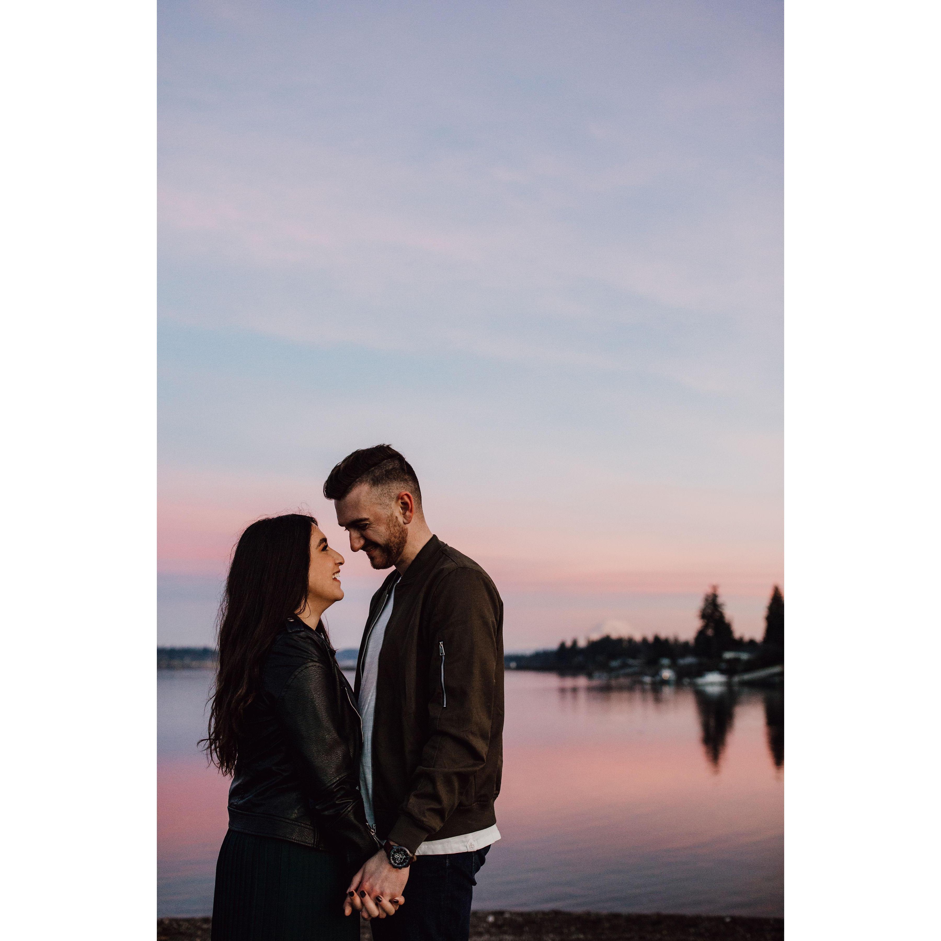 Engagement Photos by carleyjayne photography in Gig Harbor, WA.