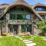 Charlevoix Mushroom Houses