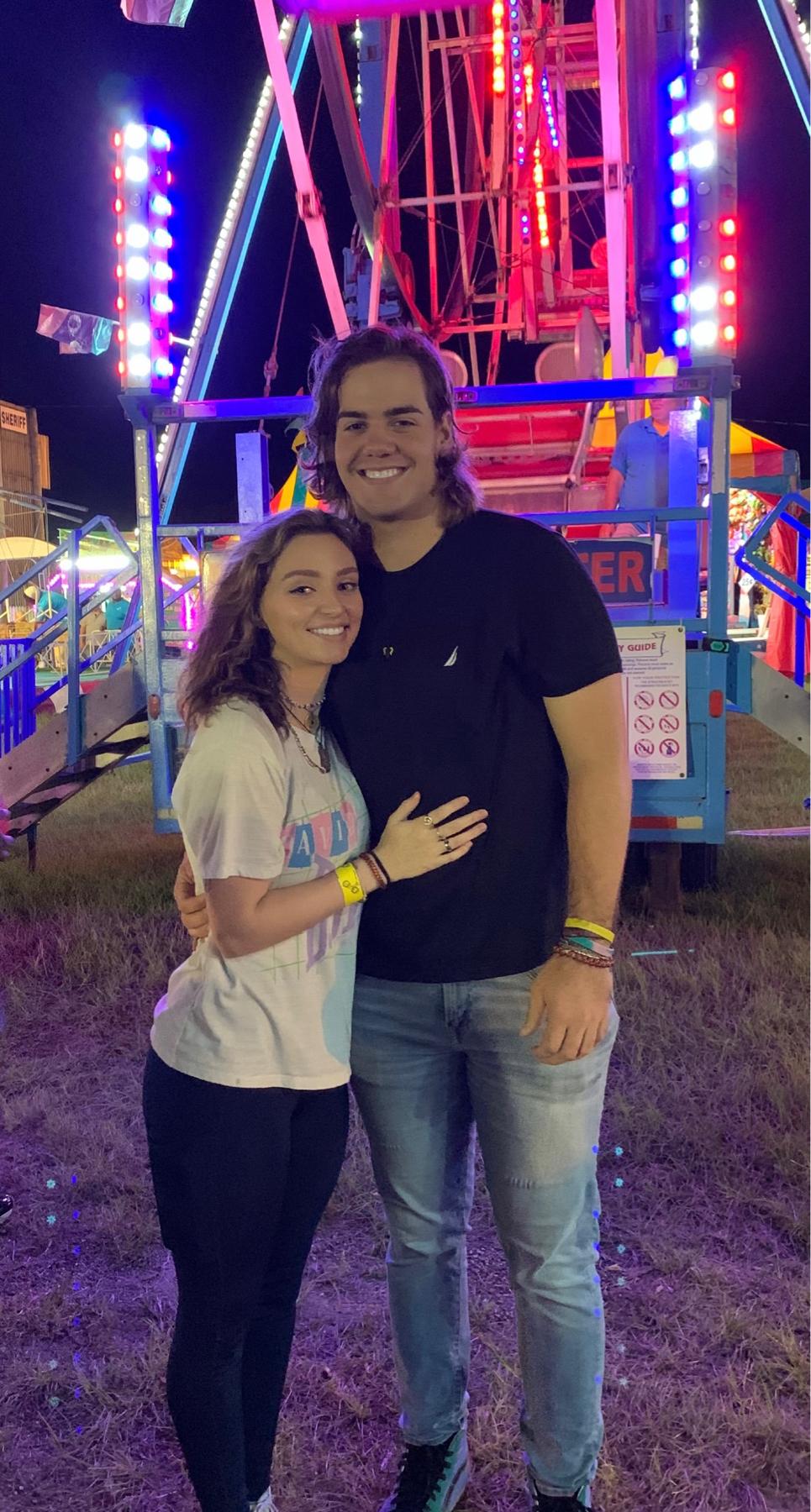 Our first picture together🎡