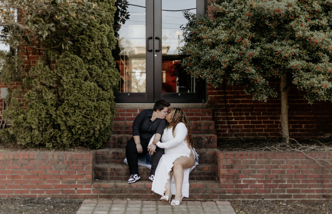 The Wedding Website of Elysia Slis and Treasure Harewood