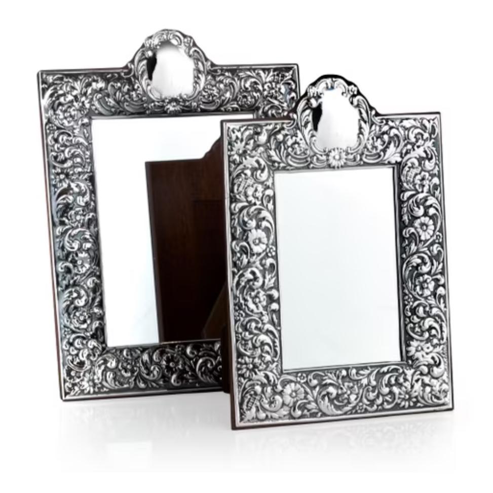 Cornice Vittoriana Sterling Silver Frames
