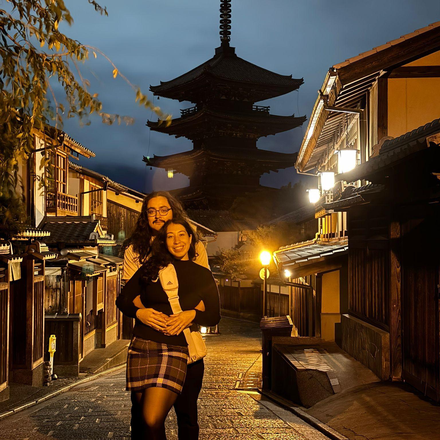 We came back to the proposal spot for more pictures