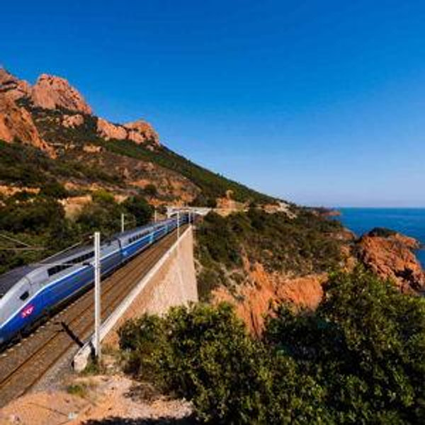 Train from Bordeaux to Paris