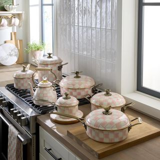 Rosy Check Stainless Steel 3 Qt. Casserole