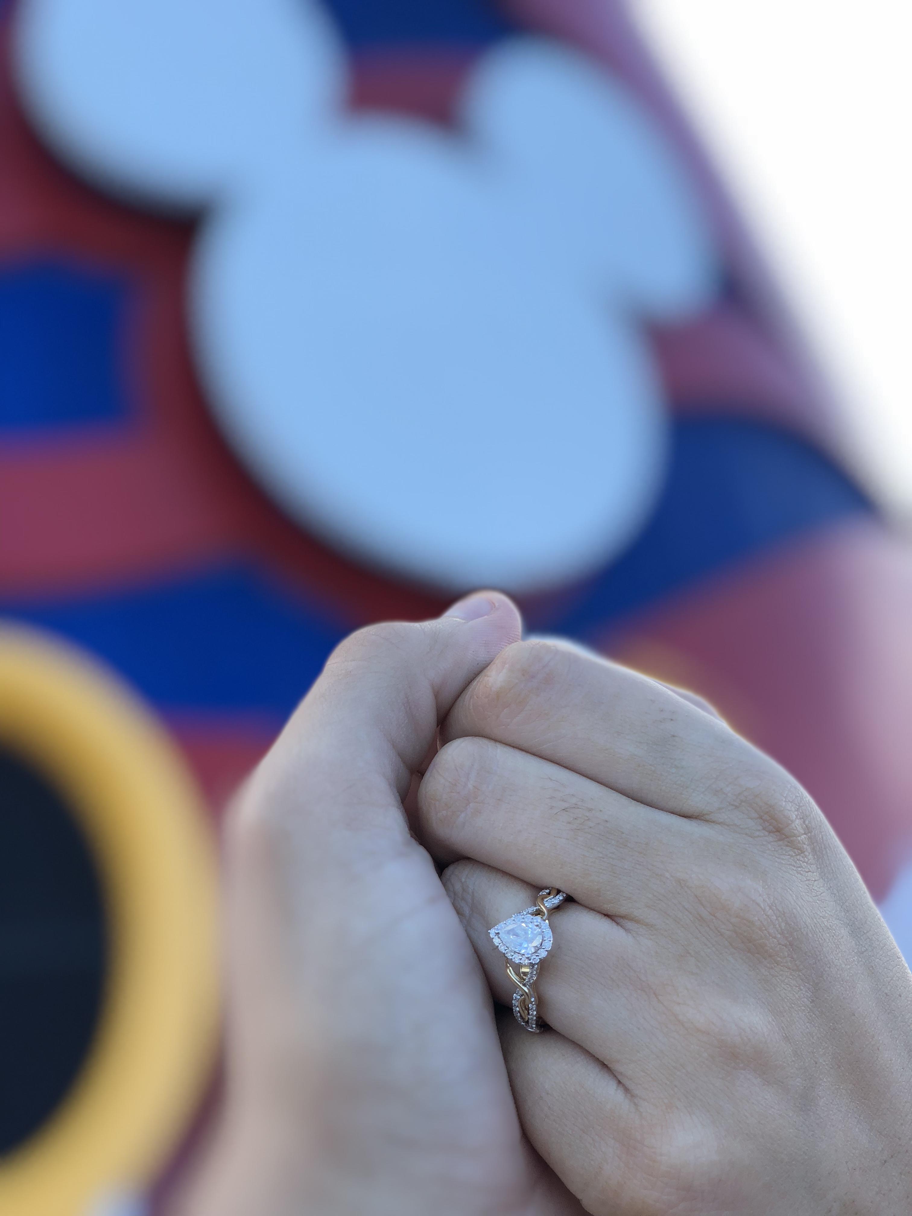 The Wedding Website of Priscila Pineiro and Joseph Burrell