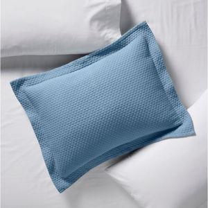 Organic Honeycomb Matelassé Sham (Bay Blue)