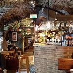 FFs Bar Och Ett Litet Kök