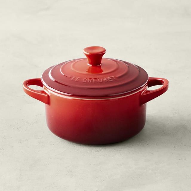 Le Creuset Mini Round Cocotte, Red