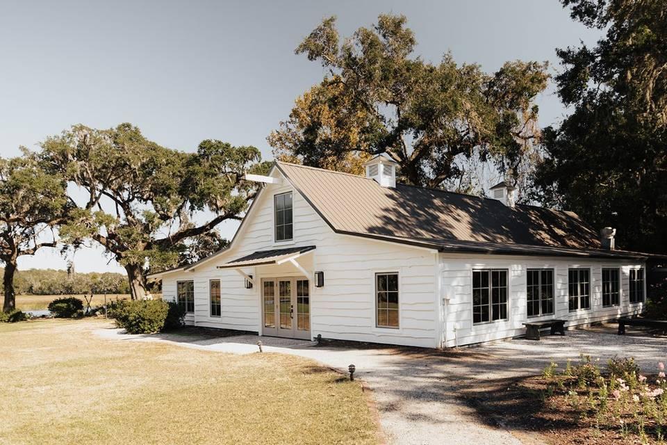 The Wedding Website of Taylor Prezelski and Sam Smith